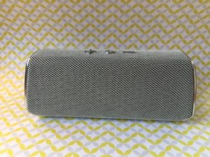 Fugoo style poetable wireless bluetooth speaker