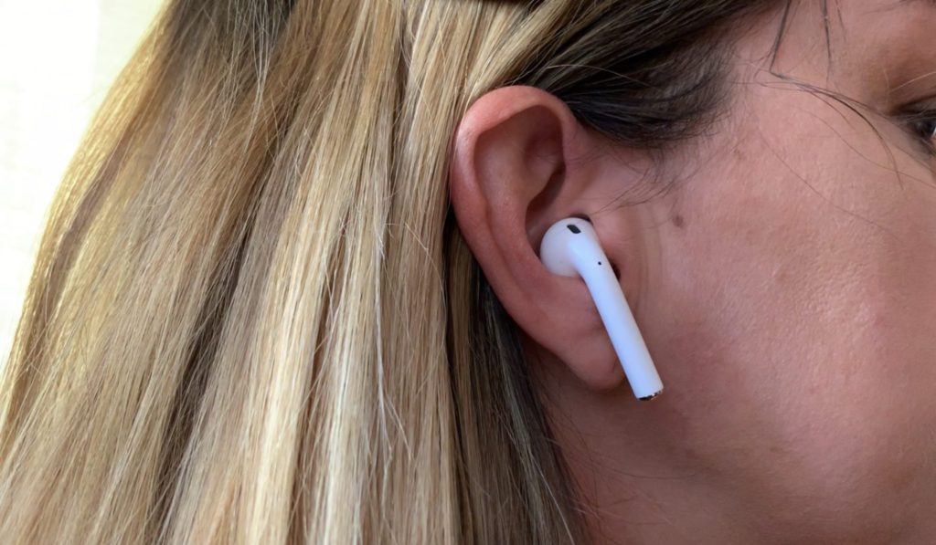 Apple Airpods 2, review, whats new, trade