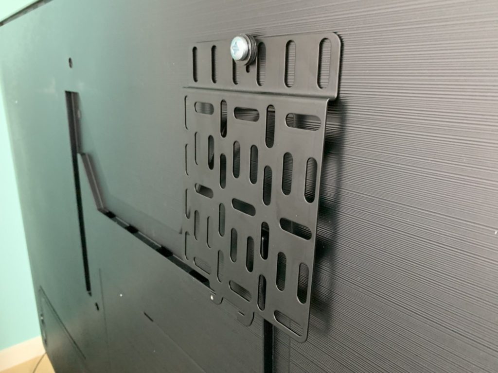 sanus streaming device panel review
