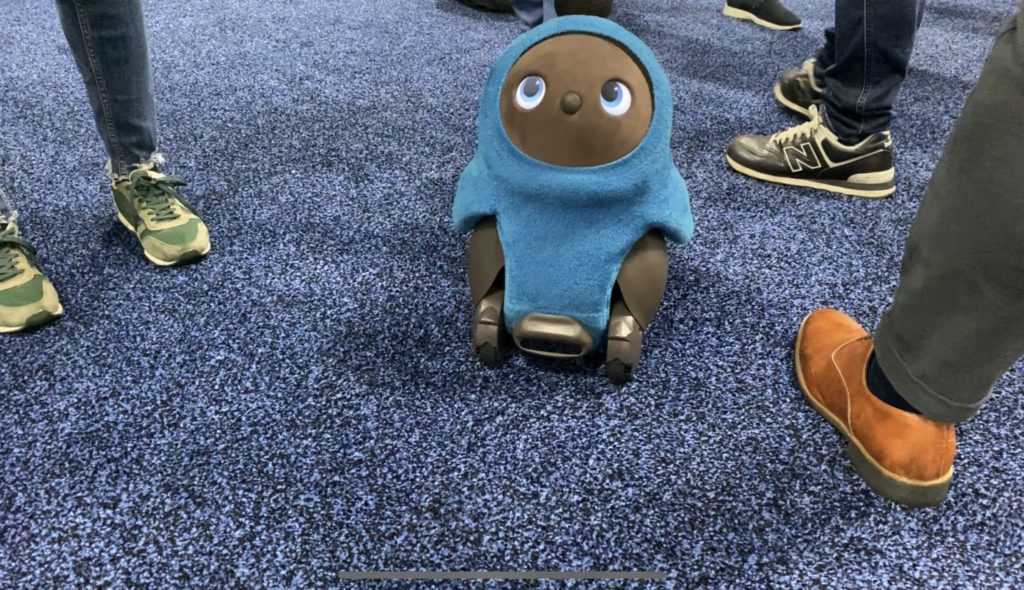 Lotot emotional robot, ces, 2020, erin