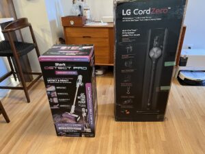 LG Cord zero vs Shark Detect pro comparison